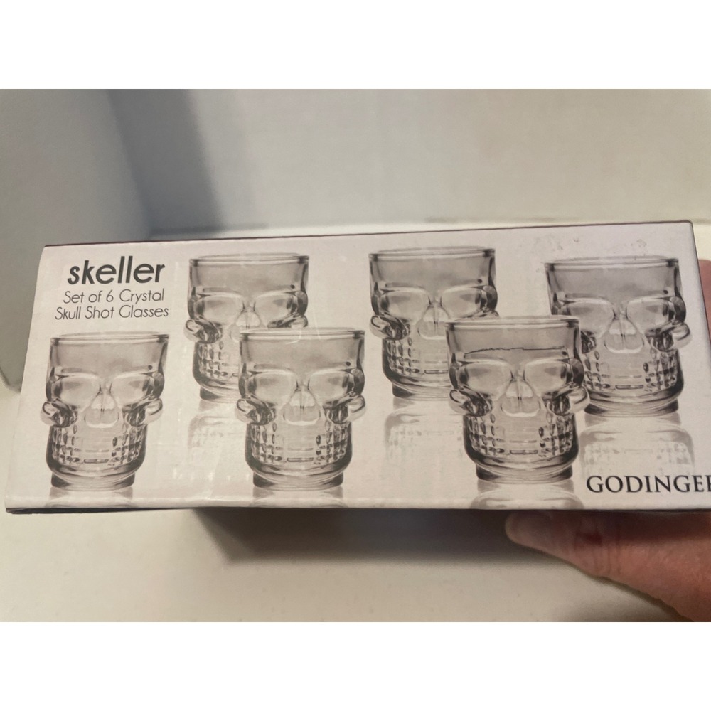 Godinger Skeller Set of 6 Crystal Skull Shot Glasses Clear Gothic Barware - Picture 6 of 6